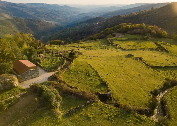 Leiras Do Tempo - Adults Nature Retreat - - Geres National Park * Brufe